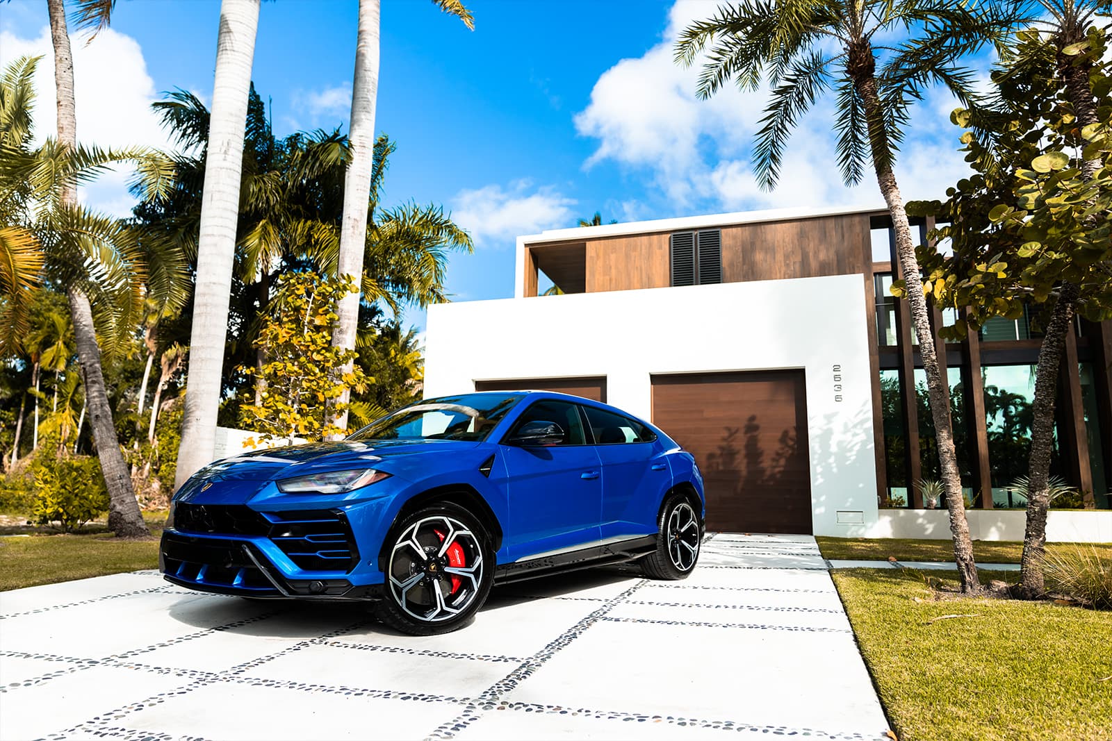 2019 Lamborghini Urus  4-Door Charlotte, NC